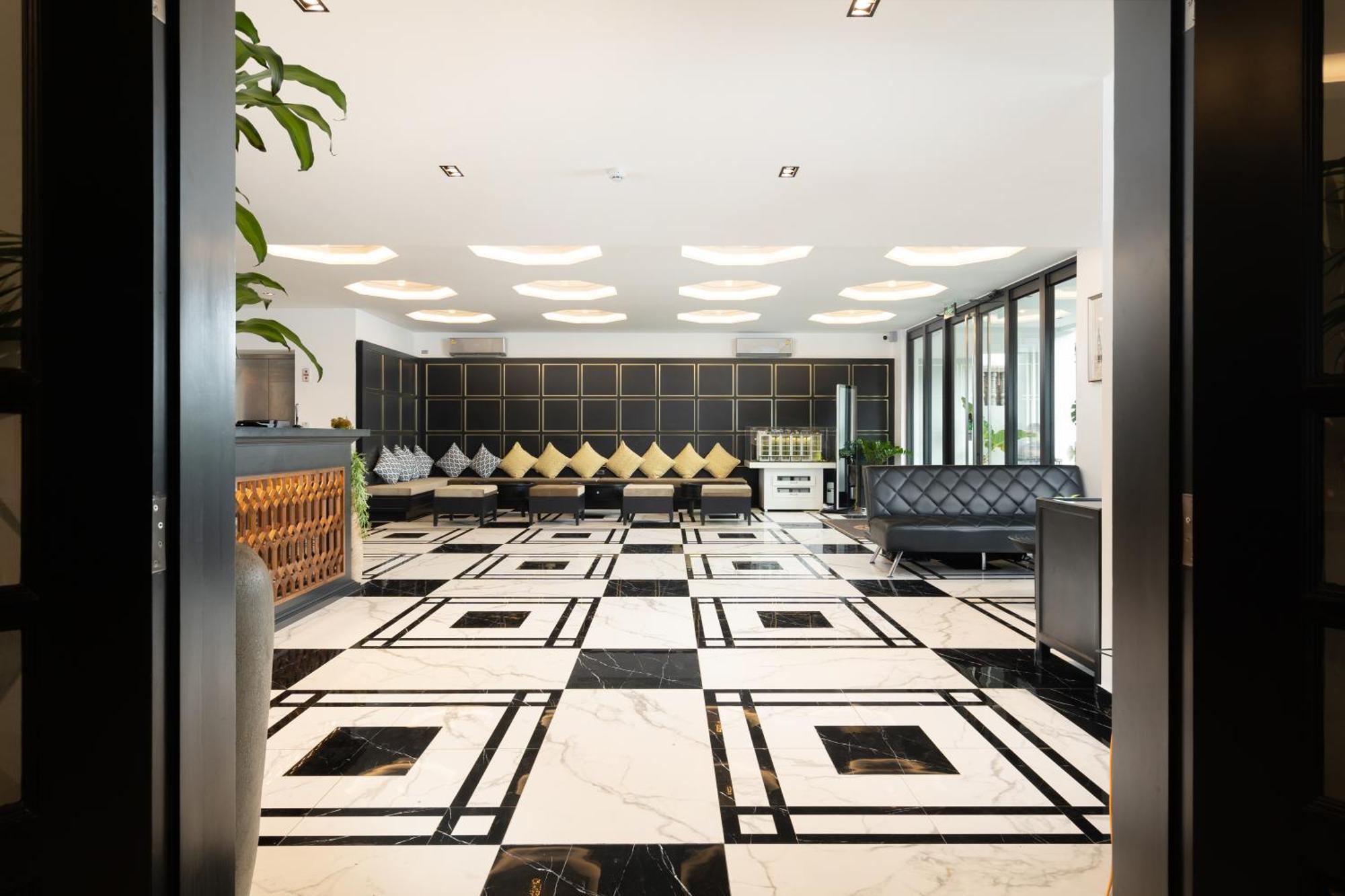 Glory Boutique Suites 清迈古城荣耀精品酒店 Csiangmaj Kültér fotó