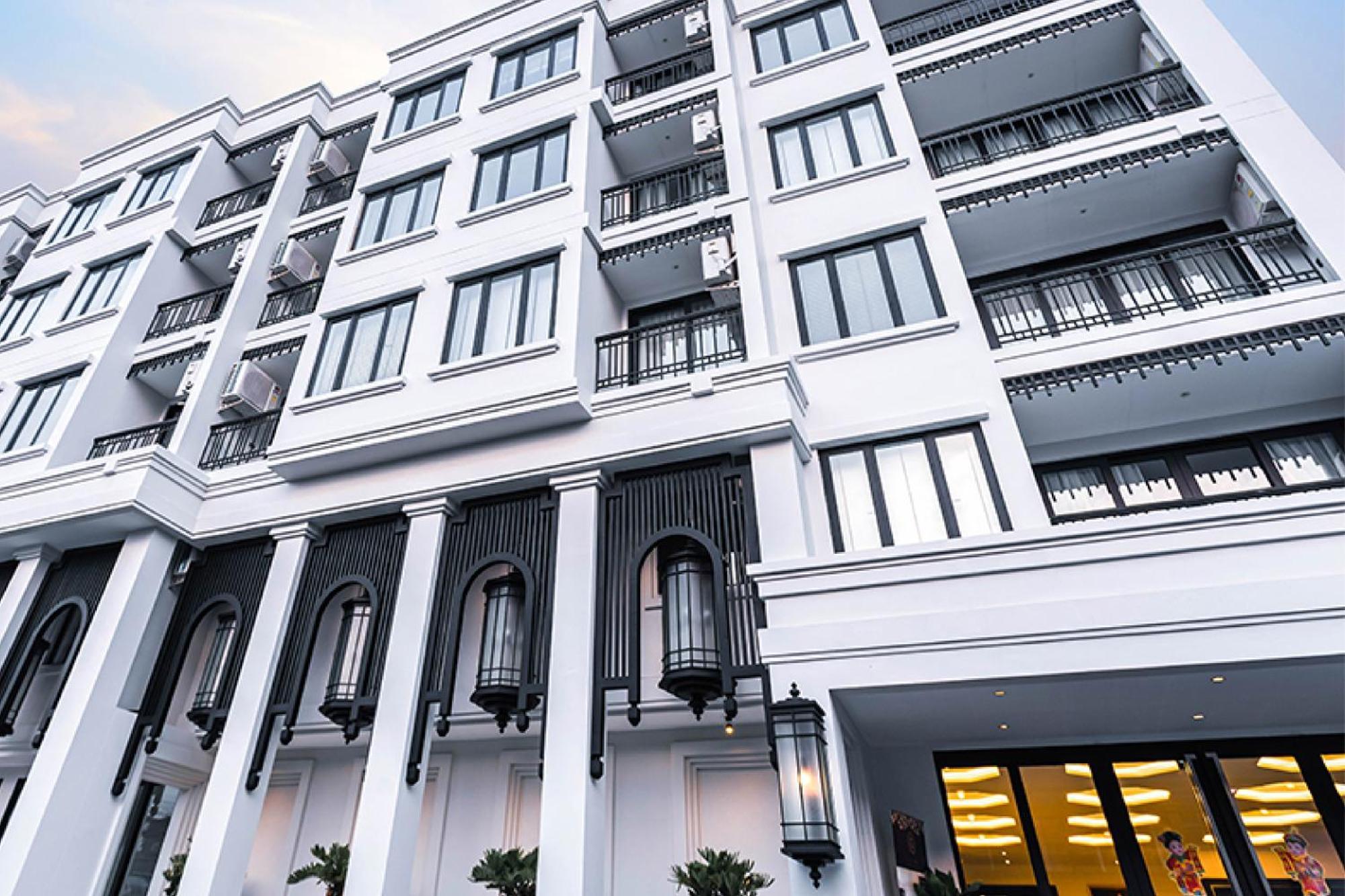Glory Boutique Suites 清迈古城荣耀精品酒店 Csiangmaj Kültér fotó