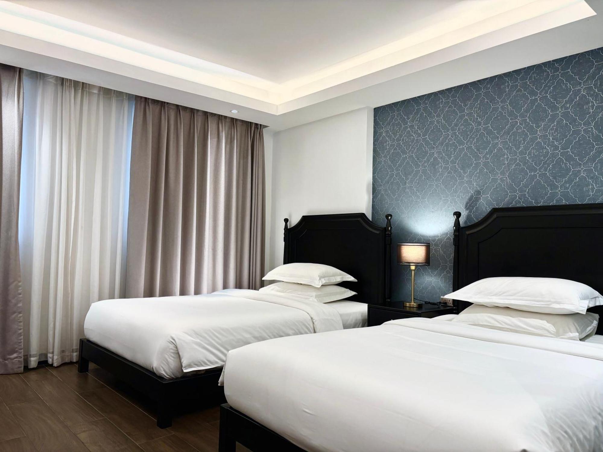 Glory Boutique Suites 清迈古城荣耀精品酒店 Csiangmaj Kültér fotó